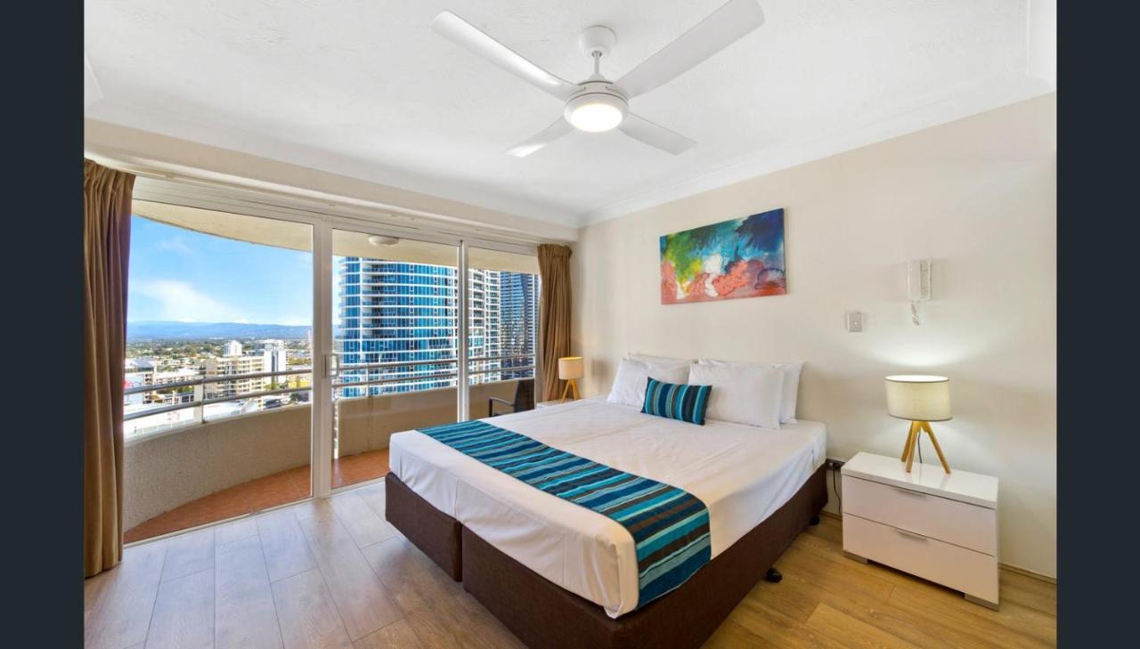 Zenith Ocean Front Apartments Gold Coast Exterior foto