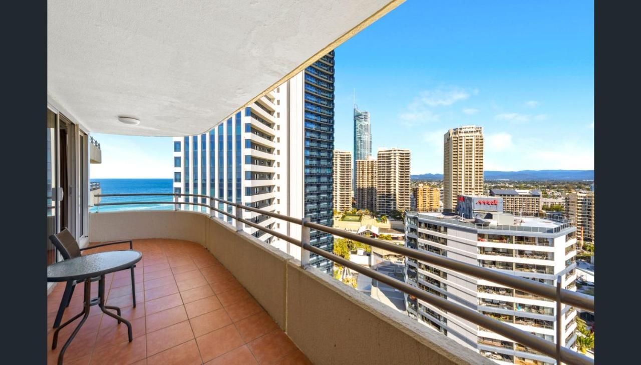 Zenith Ocean Front Apartments Gold Coast Exterior foto