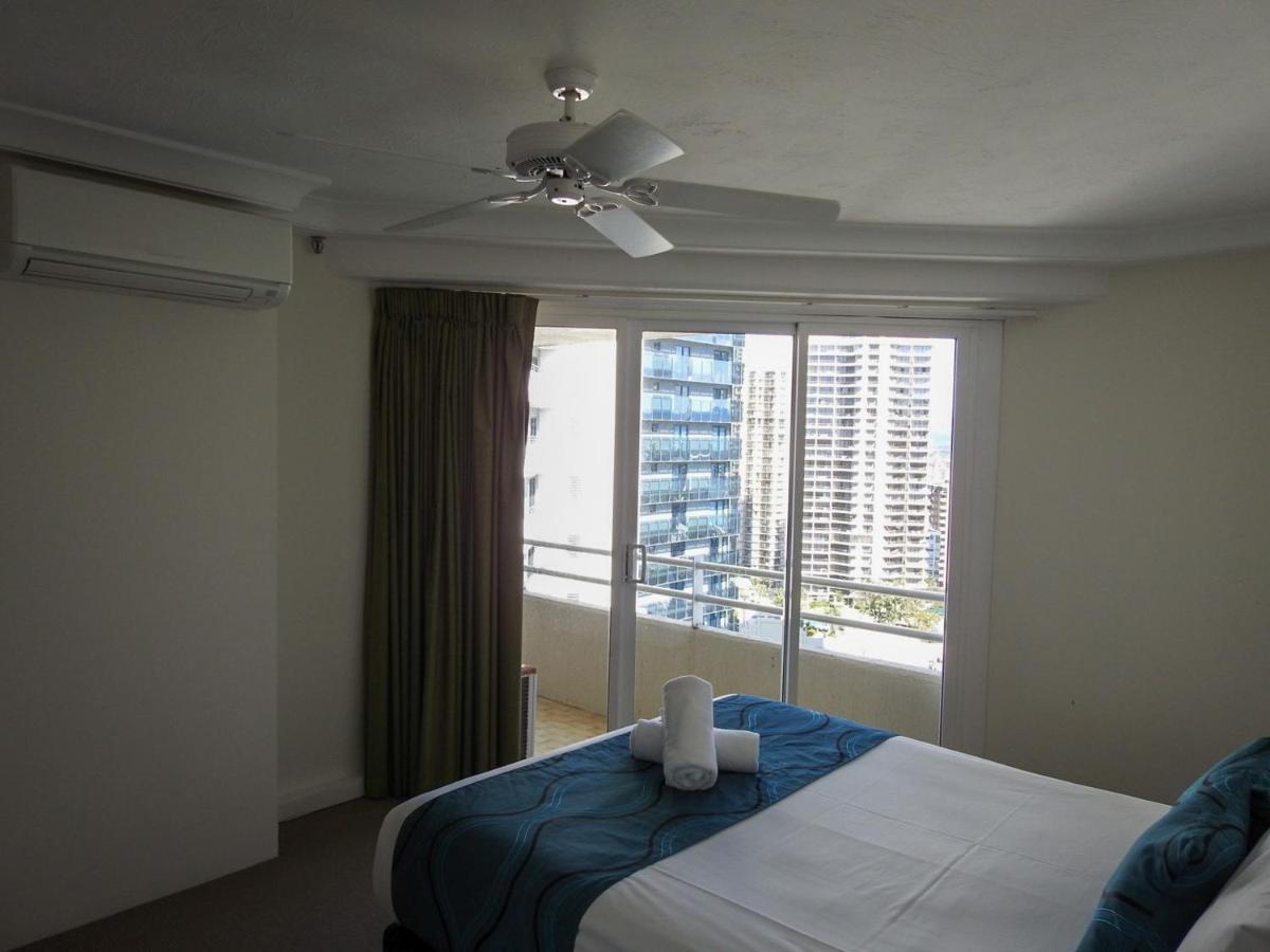 Zenith Ocean Front Apartments Gold Coast Exterior foto